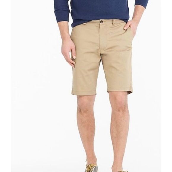 J. CREW Khaki Color 10.5" Stretch Shorts Waist 30 - Picture 1 of 7